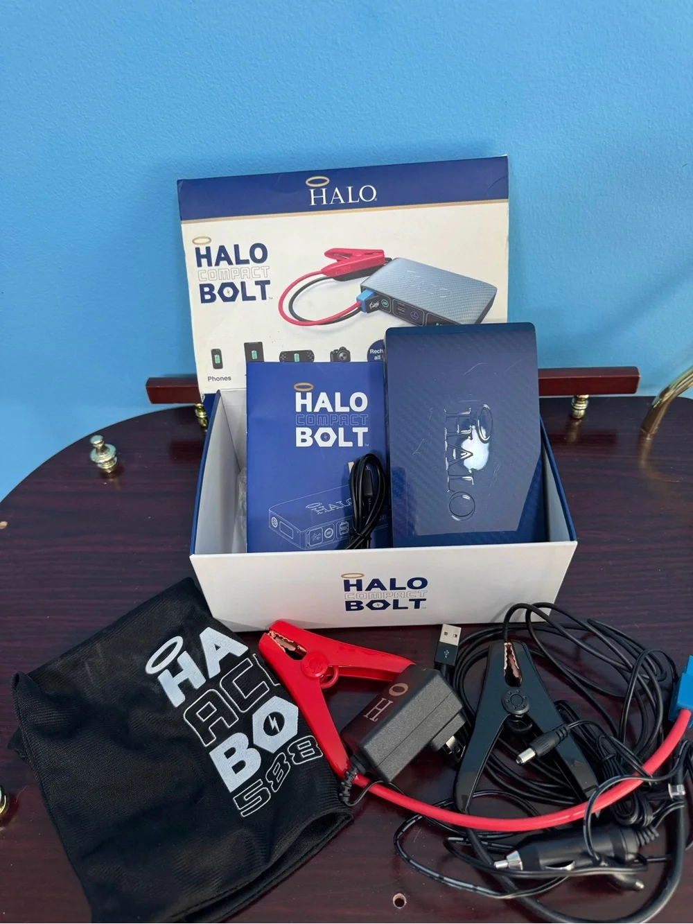 HALO Bolt Compact Jump Starter Power Bank - Navy with Red Cables